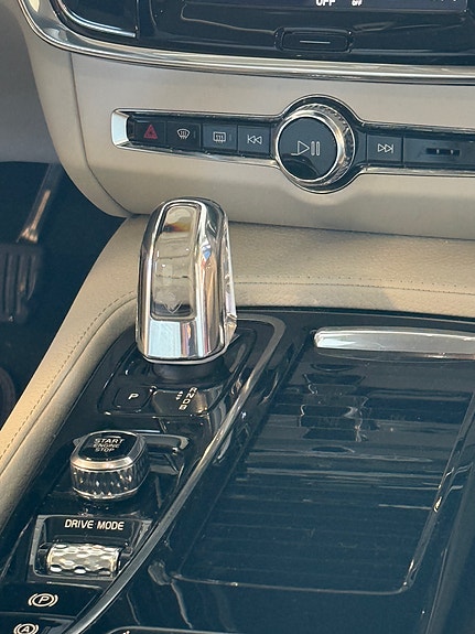 Volvo V90 16 of 19