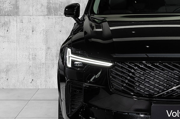Volvo XC90 4 of 29