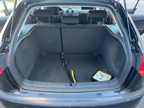 Audi A3 3 of 19