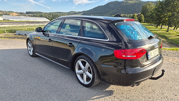Audi A4 4 of 16