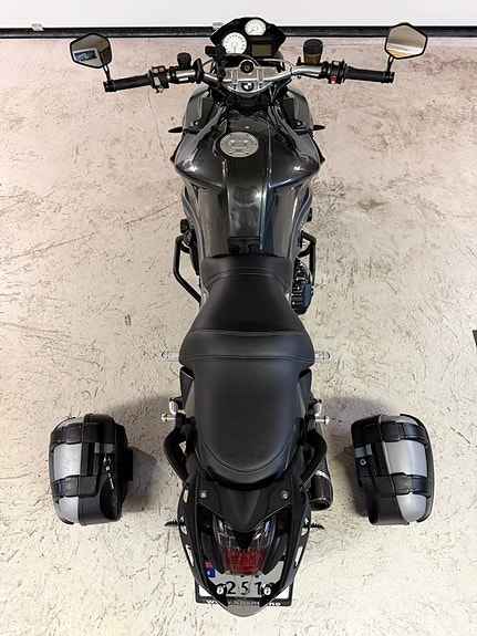 BMW K 1300 R 14 of 22