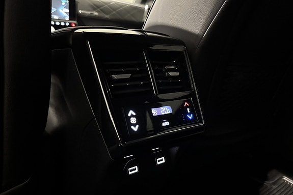 DS DS 7 Crossback 25 of 30