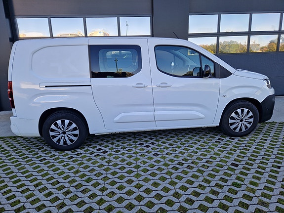 Citroen E-Berlingo 4 of 22