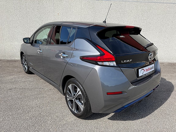 Nissan Leaf 4 of 30