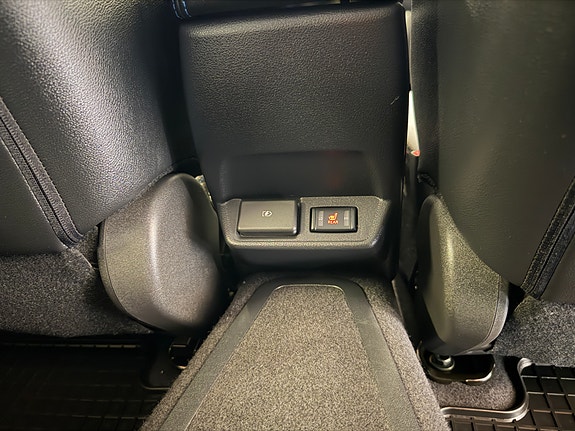 Nissan Leaf 12 of 30