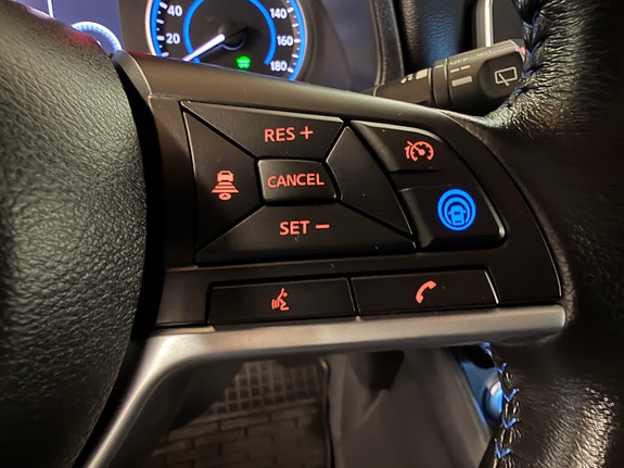 Nissan Leaf 27 of 30