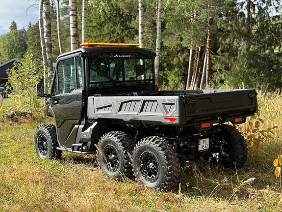 Can-Am Traxter 6x6 HD10 XU 5 of 10
