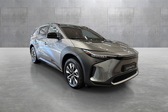 Toyota bZ4X 7 of 22