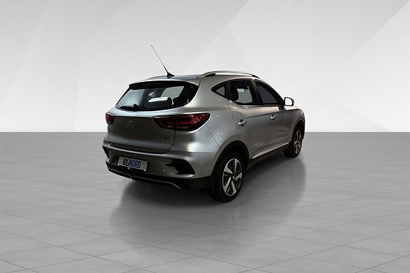 MG ZS EV 6 of 18