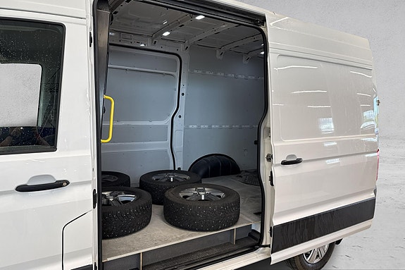 Volkswagen Crafter 16 of 21