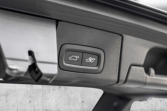 Volvo XC60 28 of 30