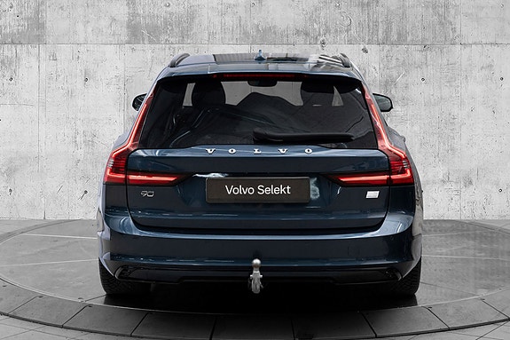 Volvo V90 8 of 29