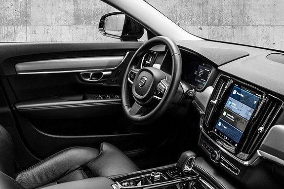 Volvo V90 14 of 29