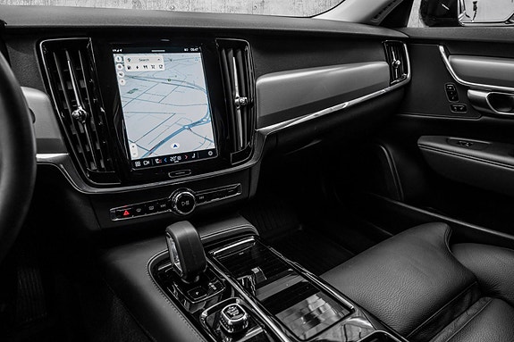 Volvo V90 18 of 29