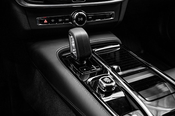 Volvo V90 19 of 29