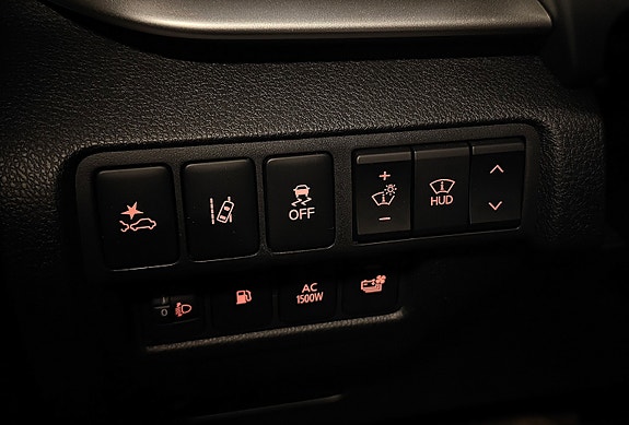 Mitsubishi Eclipse Cross 16 of 21