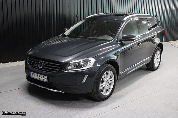 Volvo XC60 7 of 30
