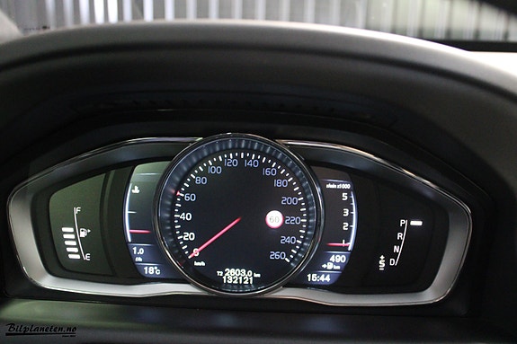Volvo XC60 19 of 30