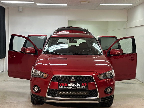 Mitsubishi Outlander 8 of 30