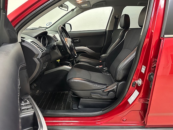 Mitsubishi Outlander 30 of 30