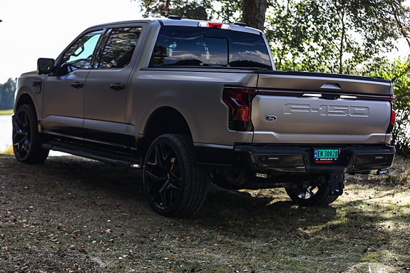 Ford F-150 8 of 30