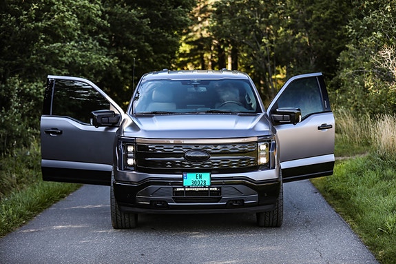 Ford F-150 9 of 30