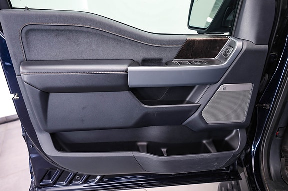 Ford F-150 24 of 30