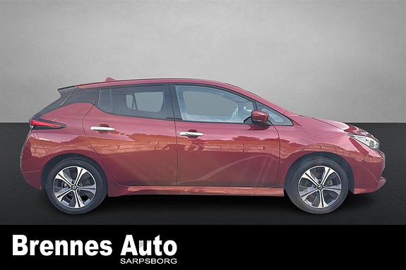 Nissan Leaf 8 of 22