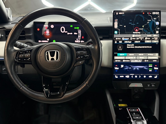 Honda e:Ny1 17 of 30