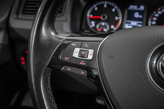 Volkswagen Caddy 9 of 27
