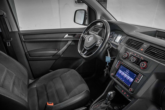 Volkswagen Caddy 21 of 27
