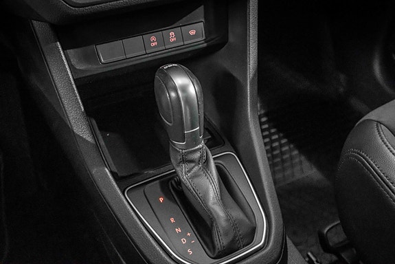 Volkswagen Caddy 15 of 27