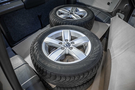 Volkswagen Caddy 24 of 27