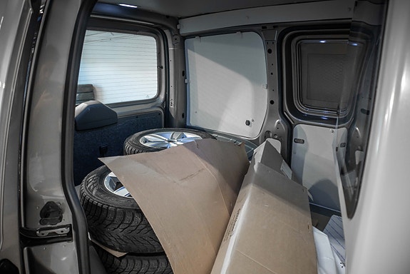 Volkswagen Caddy 25 of 27