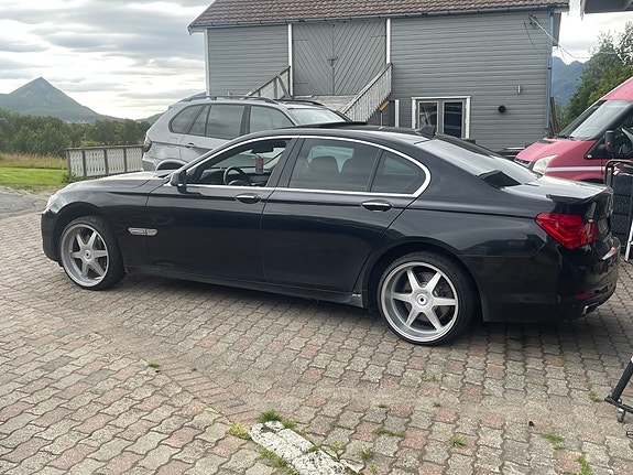 BMW 730d 23 of 23