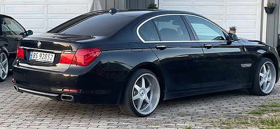 BMW 730d 21 of 23