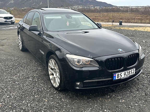 BMW 730d 2 of 23