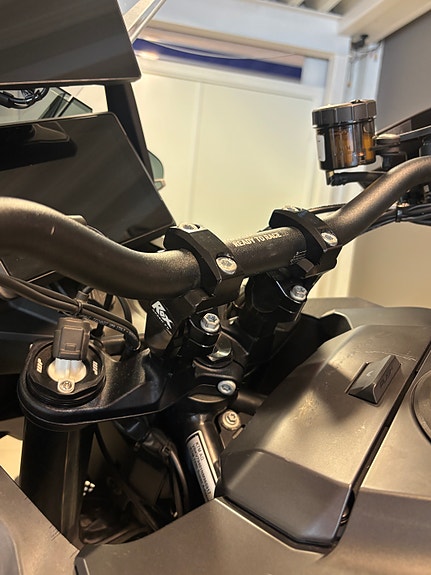 KTM 1290 Super Adventure S 8 of 11