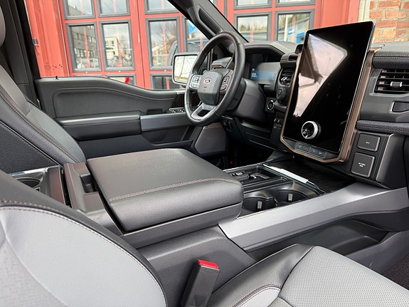 Ford F-150 10 of 30