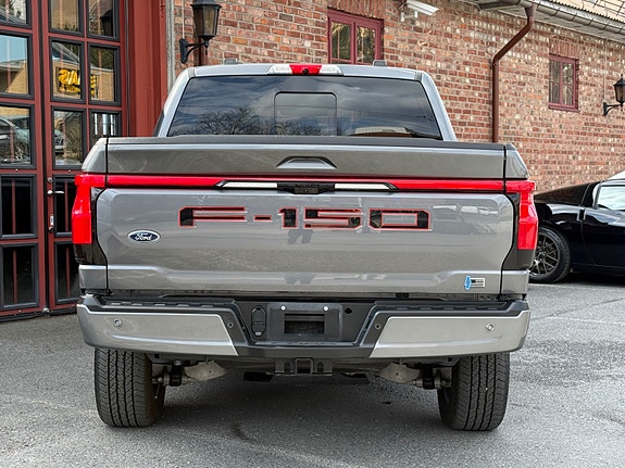 Ford F-150 4 of 30