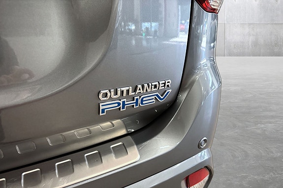 Mitsubishi Outlander 20 of 30