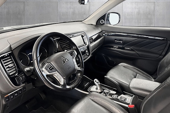 Mitsubishi Outlander 11 of 30