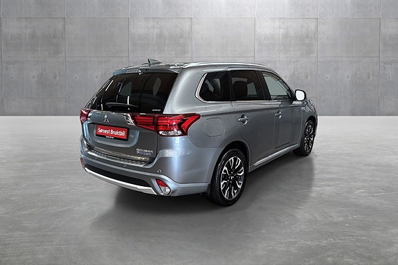Mitsubishi Outlander 5 of 30