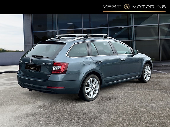 Skoda Octavia 8 of 30