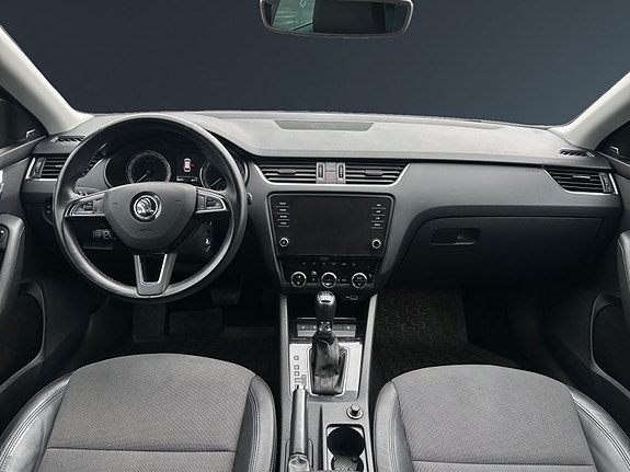 Skoda Octavia 11 of 30