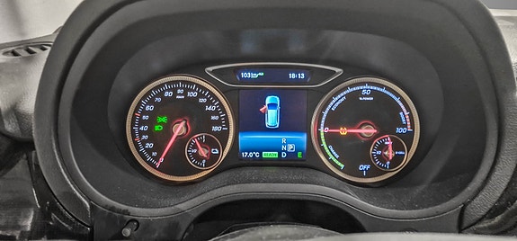 Mercedes-Benz B250 e 8 of 22