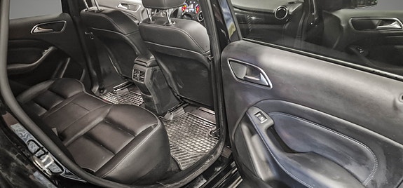 Mercedes-Benz B250 e 17 of 22
