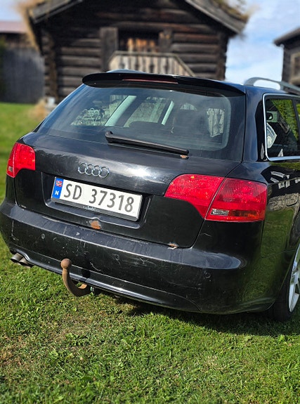 Audi A4 3 of 16