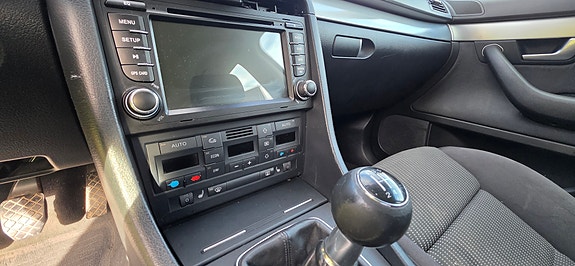 Audi A4 13 of 16