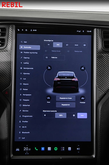 Tesla Model X 20 of 30